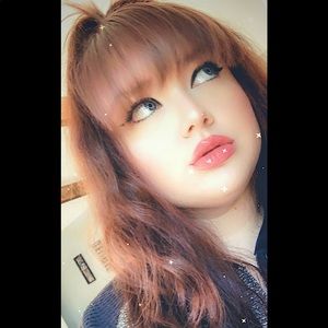 Meet your Posher, Holly